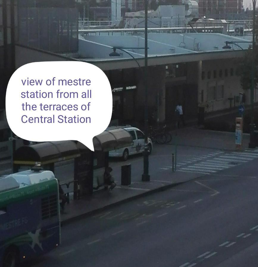 Central Station Rooms Mestre Luaran gambar